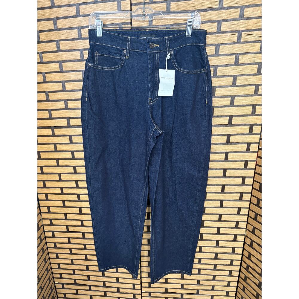 Free Assembly Dark Wash Barrel Leg Jeans Size‎ 4